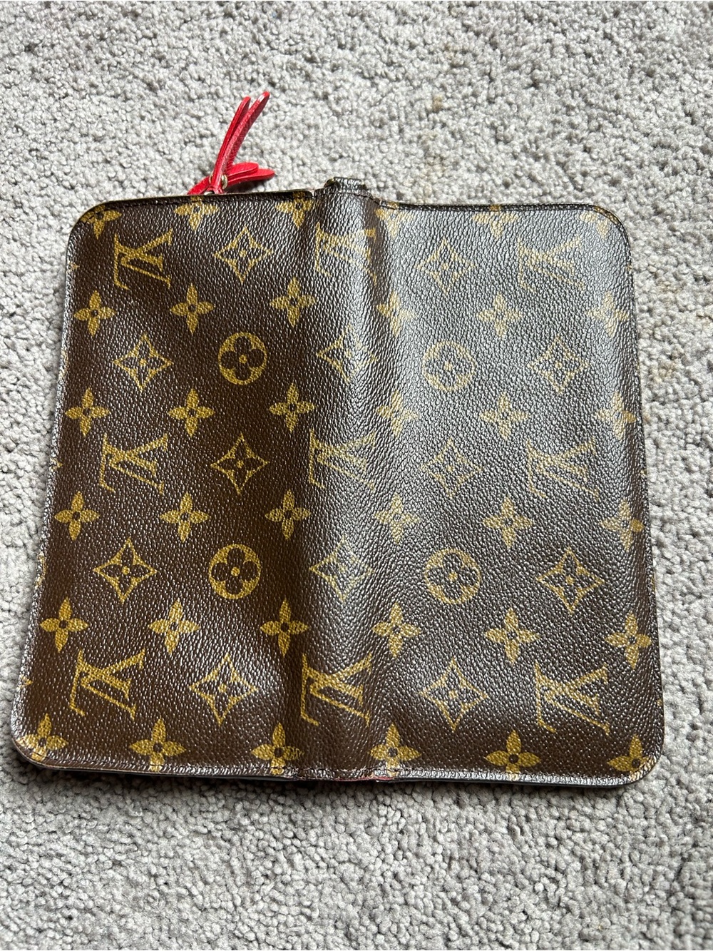 Louis Vuitton Monogram Zip-Around Wallet in Brown with Gold Print and Red Accent - Picture 4 of 15